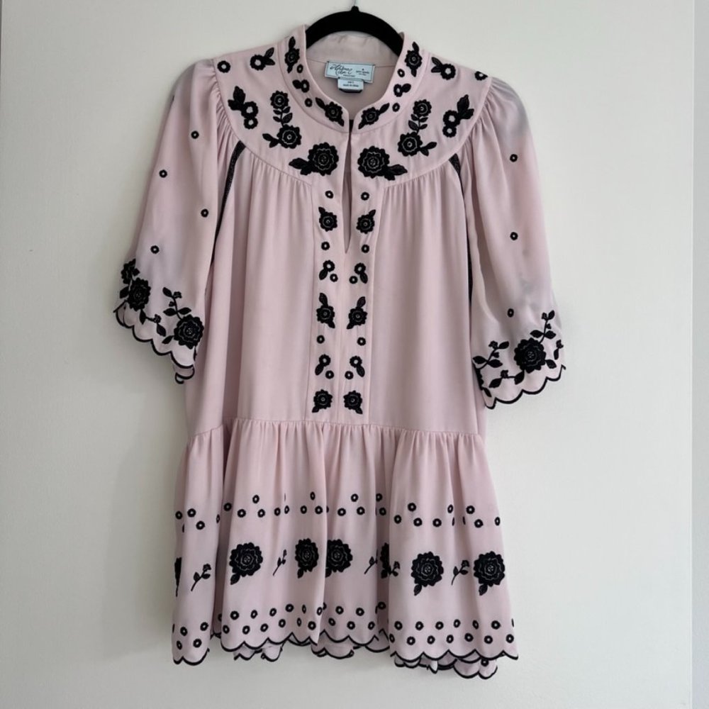 Kate Spade Madison Avenue Pale Pink Embroidered Blouse with Flounce, L